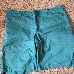 Ladies Lee Shorts Size 16